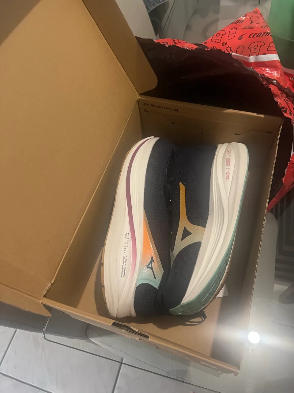 NOVO!!! Tênis Mizuno Neo Aura Knit TAM.43 - Calçados Esportivos