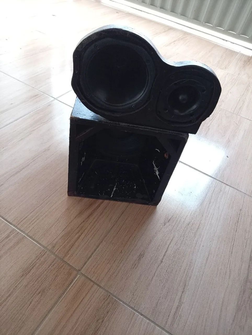 Caixa de médio - Foto 2