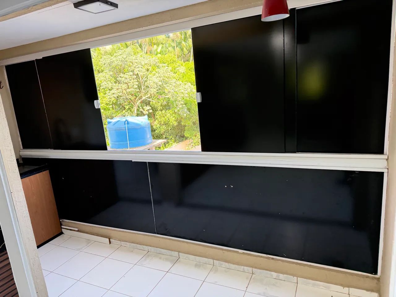 Alugo apartamento todo  reformado com projetado e ar co - Foto 5