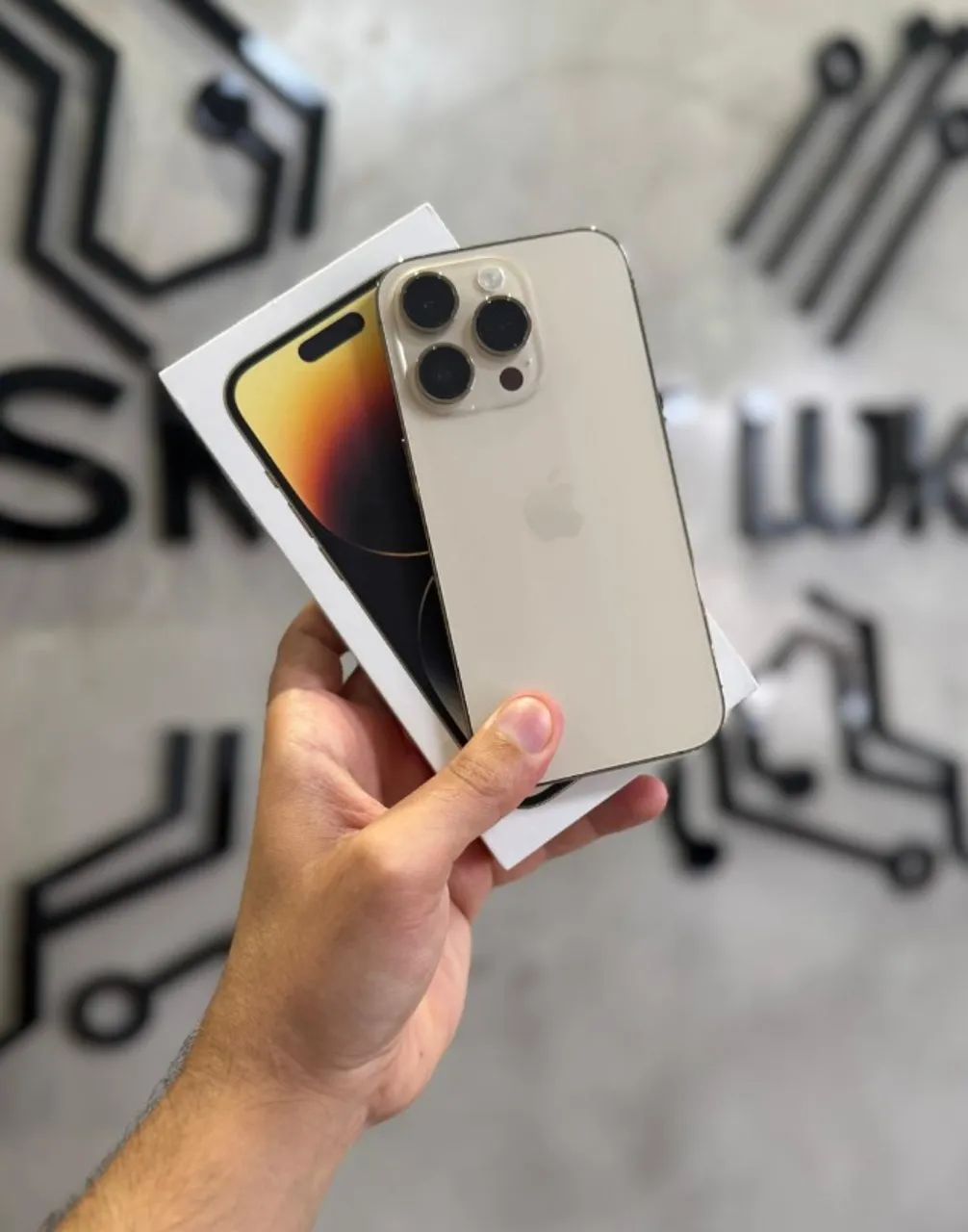 iPhone 14 Pro Gold 256GB (Com caixa) + Nota e 3 meses de garantia