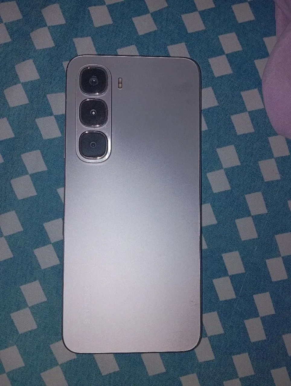 Infinix, celular novo 