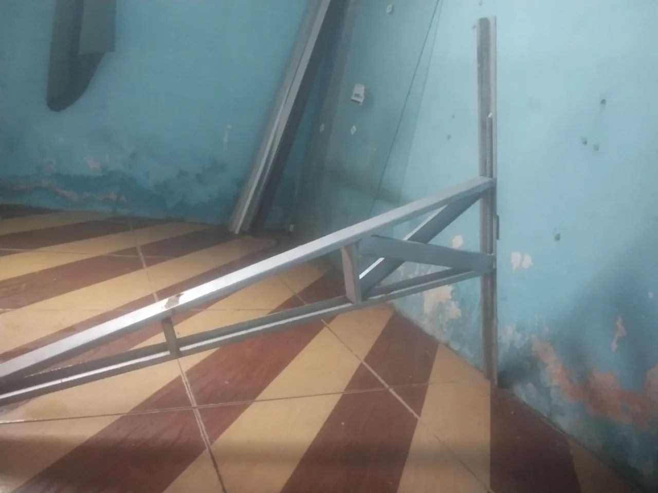 Suporte ou cantoneira  - Foto 5