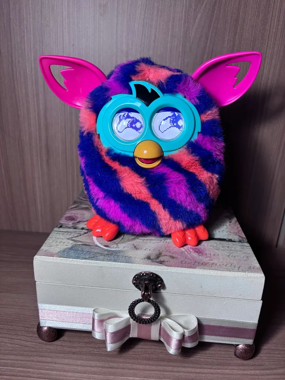 Furby Boom 2012 Diagonal Stripes (RESERVADO)