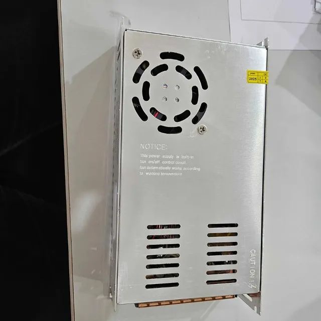 Fonte chaveada 12v 50 amperes