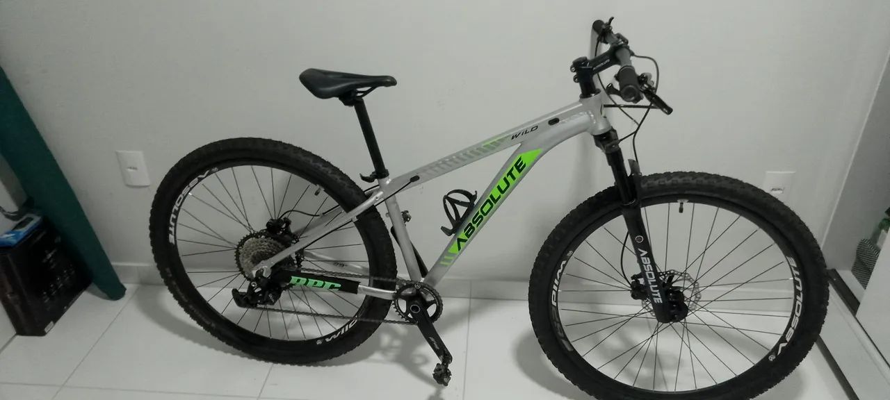 Vendo Bicicleta Absolute 12v Tamanho 15 NOVA