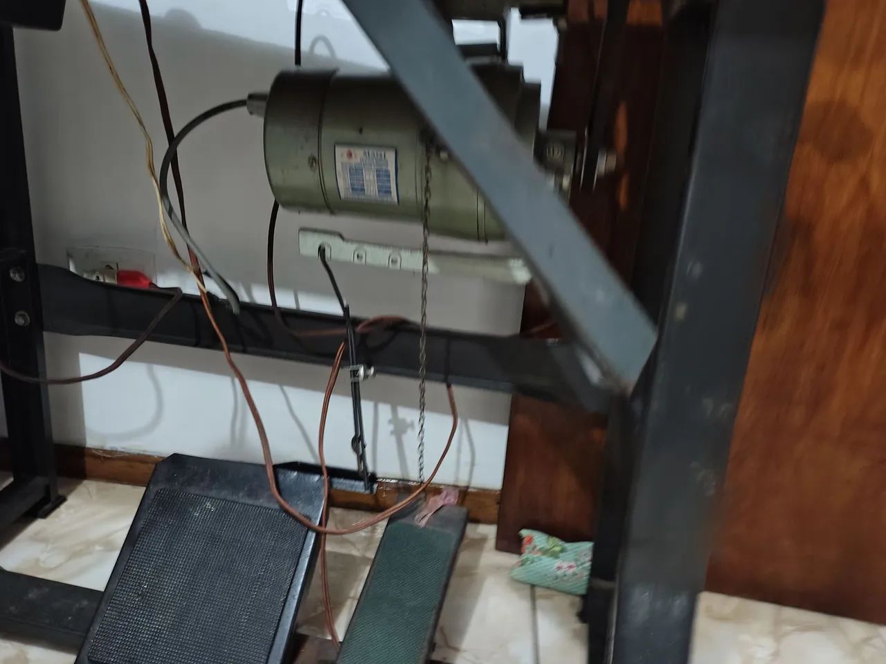Máquina Overloque para costura