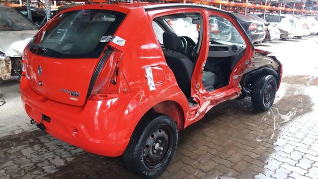 Peças usadas Renault Sandero 2010 1.0 16v flex 76cv câmbio manual - Foto 4