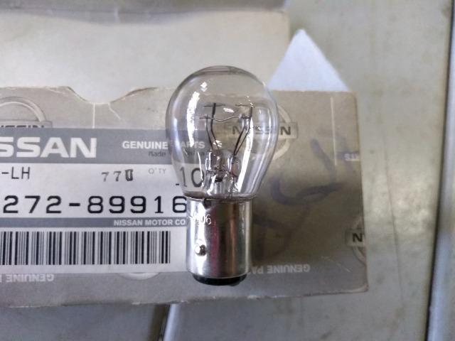 Lampada de 2 polos March/ Versa/ Sentra/ Frontier