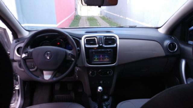 Oferta logan 1.6 dinamique HI-FLEX 1.6 8V com gnv prata impecável 2014 !!! - Foto 4
