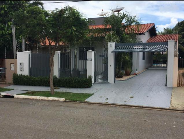 Vendo Casa em Sorriso/MT - Ótima Localização - Av. Porto Alegre, 3744 - Centro