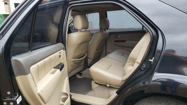 Hilux SW4 SRV 4X4 - 2012 - 7 Lugares - Foto 8
