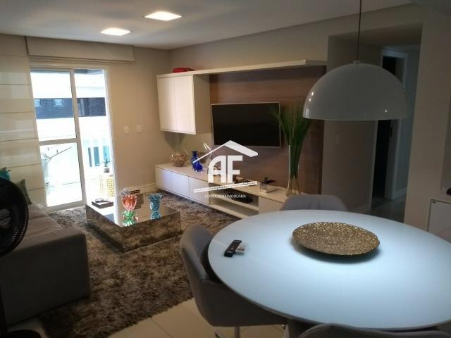 Apartamento com 3 quartos sendo 1 suíte em ótima localização na Jatiúca