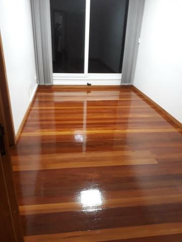 Lixamento e aplicação de sinteco - Foto 2