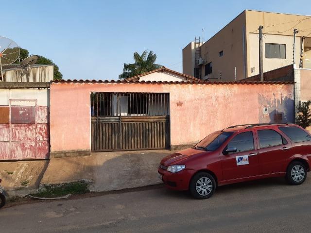 Vendo uma casa na 3ª etapa cidade jardim por trás da av d