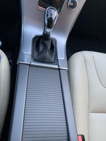 Volvo XC60 Kinetic - Diesel - Foto 13