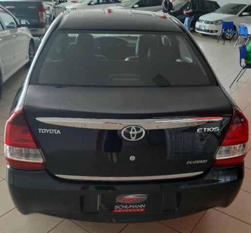 Toyota etios - Foto 9