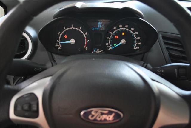 Ford Fiesta 1.6 Sel Hatch 16v - Foto 8