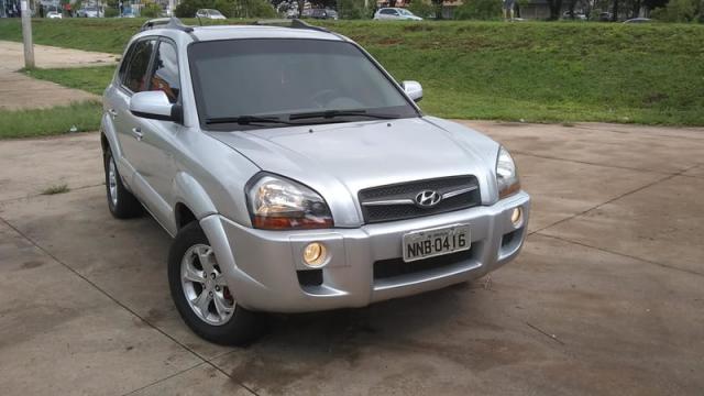 HYUNDAI HYUNDAI TUCSON GLS 27L