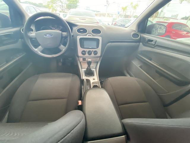 Ford Focus 2011 - Foto 6