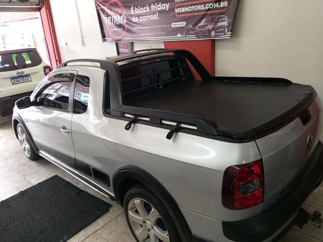 Vw Saveiro Cross Gnv troco carro ou moto maior ou menor valor e financi - Foto 6