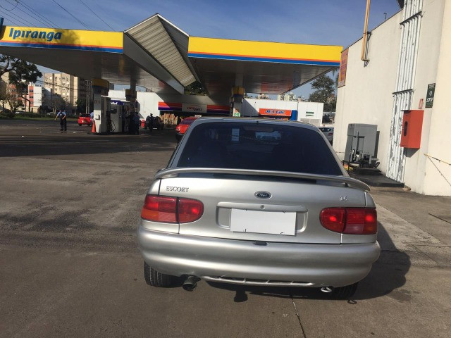 Ford Escort GL 1.6 2001 Completo - Foto 5