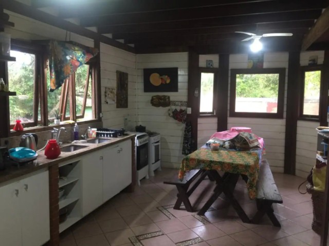 Casa Temporada Manguinhos com Saída Privativa para a Praia - Foto 8