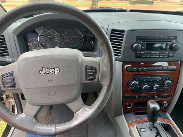 Jeep Grand Cherokee 4.7 Limited 4x4 V8 16v Gasolina 4p Automático Prata 2005