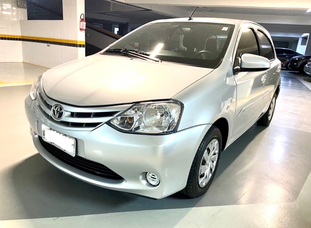 TOYOTA ETIOS XS 2017 1.5 ÓTIMO ESTADO