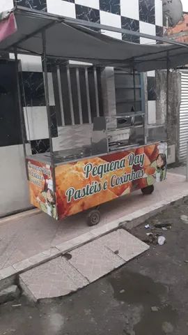 Carrinho de lanche e pastel 