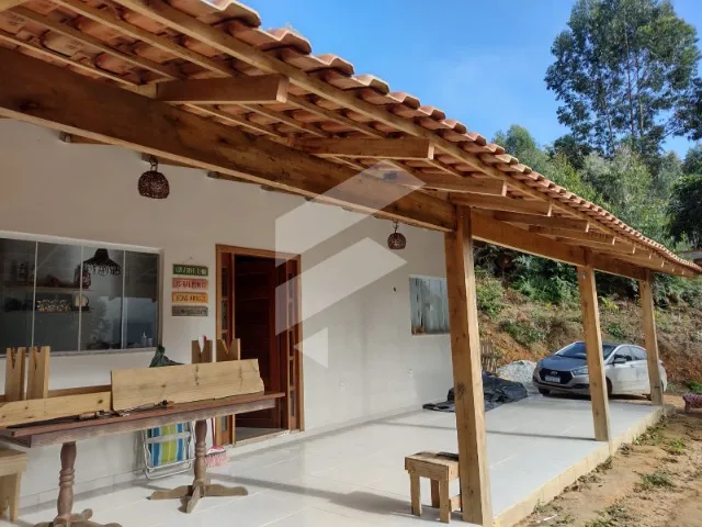 Vende-se Chácara em Parajú.