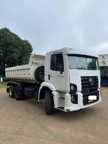 Volkswagen 24-250 ano 2012 caçamba basculante - Foto 2