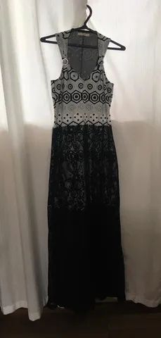 Vestido de festa longo com renda floral  - Foto 3