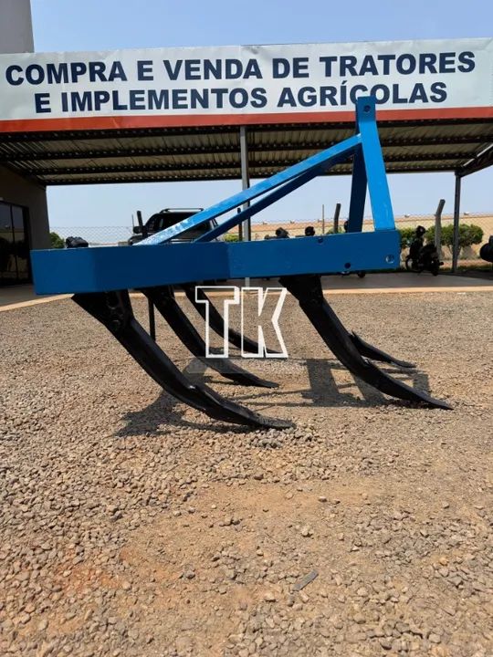 cod.1148 - Subsolador de 5 hastes - TK Tratores Nova Andradina - MS  - Foto 3