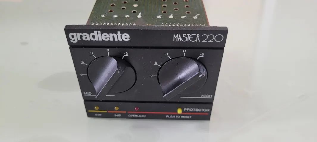 Divisor de frequência master 220