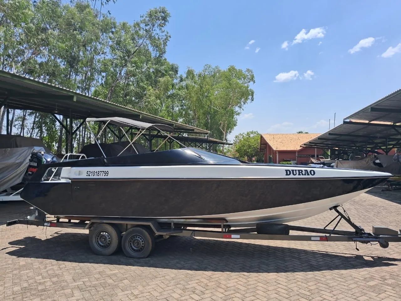 Lancha Motorboat 25 Pés, Motor Yamaha 250 HP