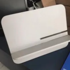 Suporte de leitura em madeira