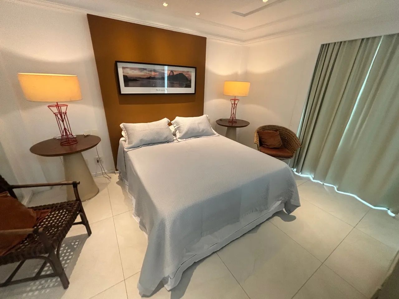 Belíssima suite no Mediterrâneo Flat Barra com facilidades - Foto 3