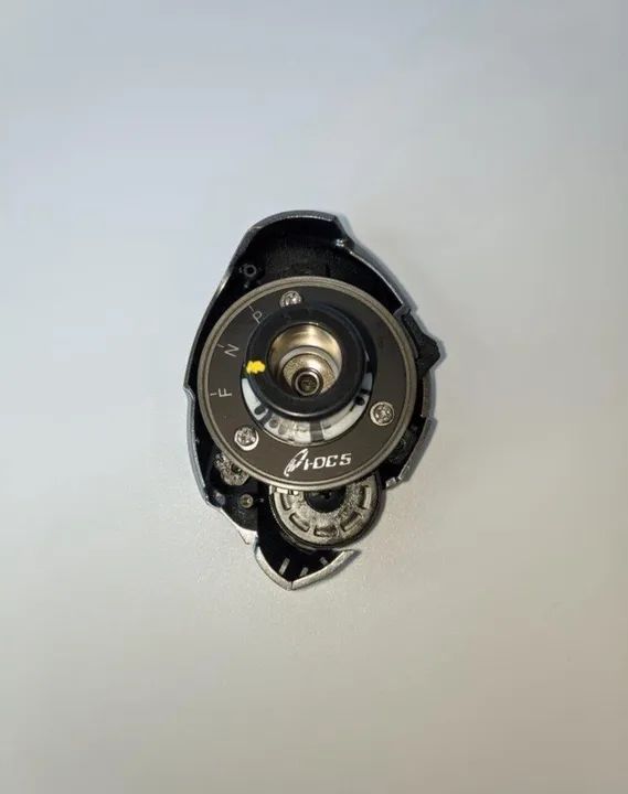 Carretilha Shimano Scorpion DC 151 XG - Foto 2
