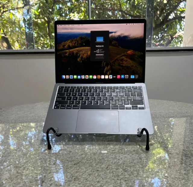 Apple Macbook Air M1 256SSD 8GB Ram em estado de zero !!!