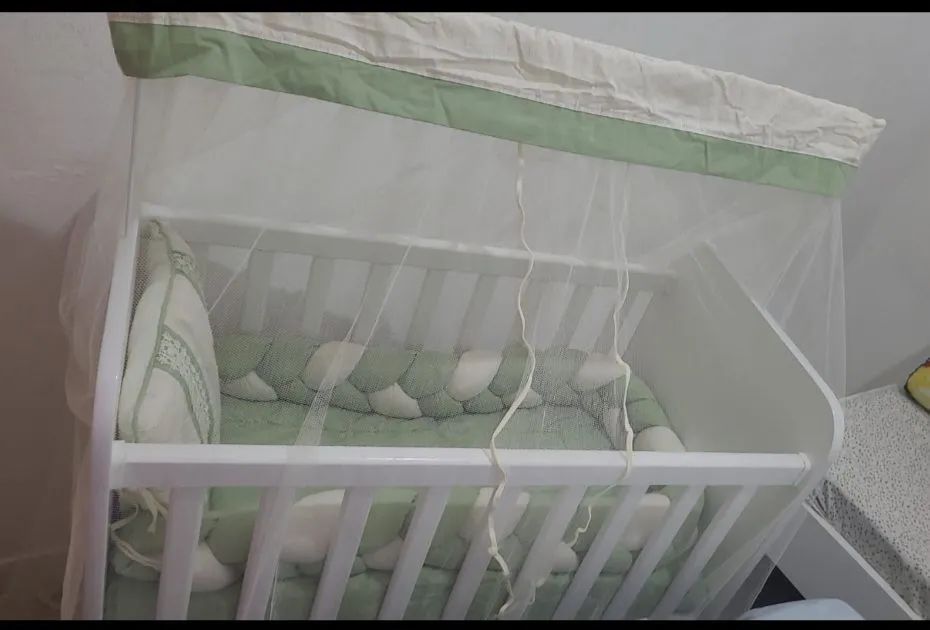 kit mini berço praticamente novo
