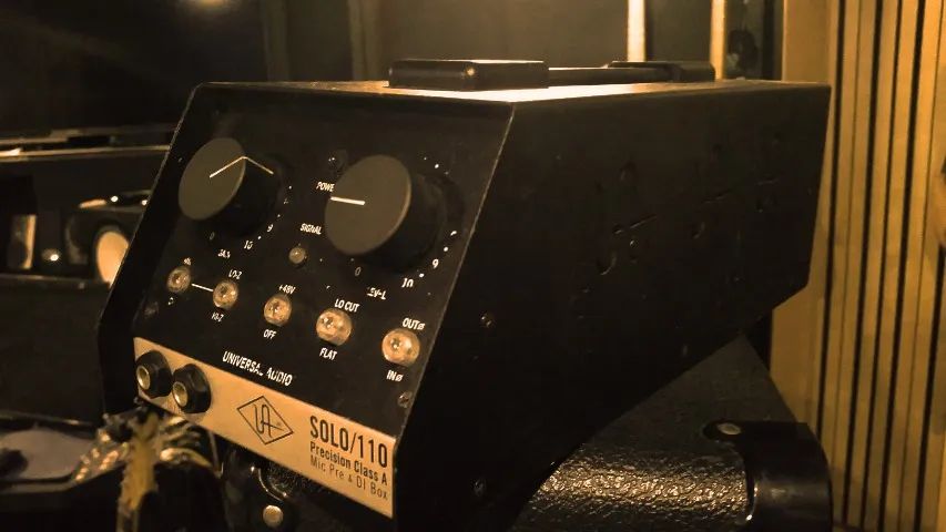 Pré-amplificador Universal Audio solo 110 perfeito estado. - Foto 5