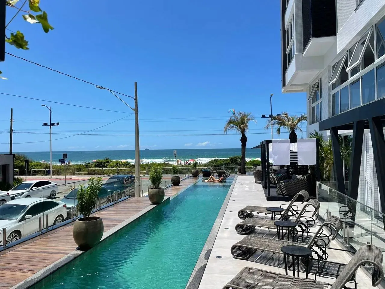 COBERTURA DUPLEX PARA LOCAÇÃO NA PRAIA BRAVA EM ITAJAÍ