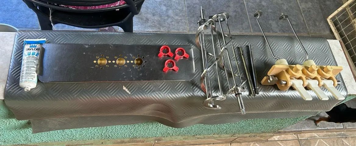 Máquina Taylor de mesa + Mixer p/ MILKSHAKE - Foto 5