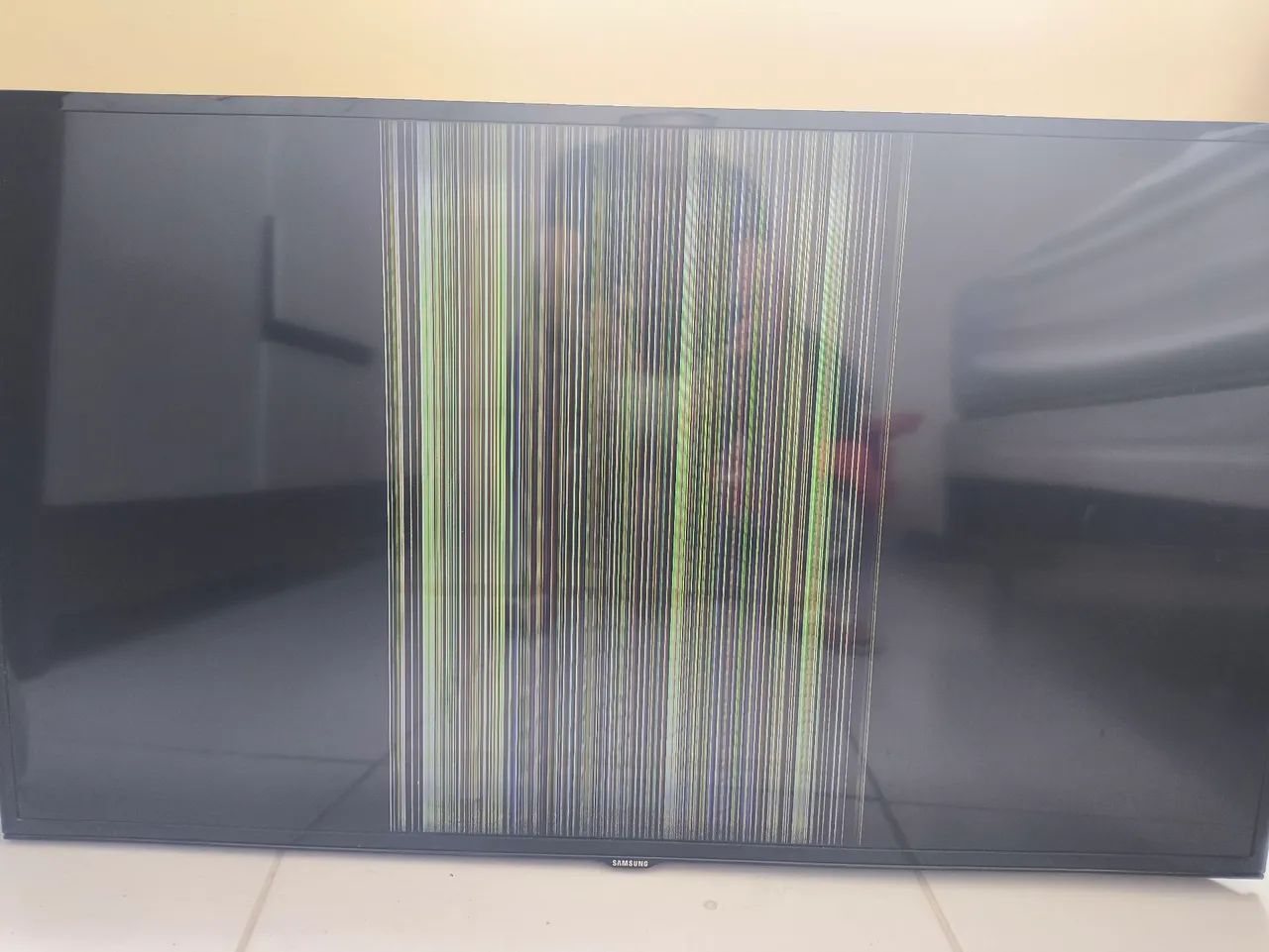 TV Samsung 40" para retirada de peças 