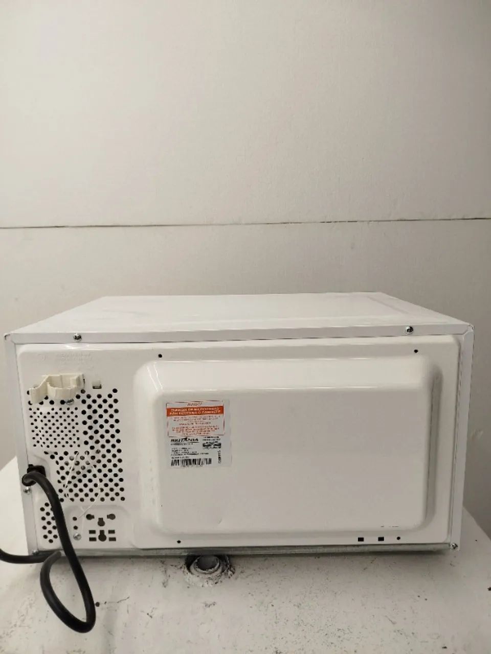 MICROONDAS BRITANIA 28L INX BMO28IEB 127v- OUTLET - Foto 4