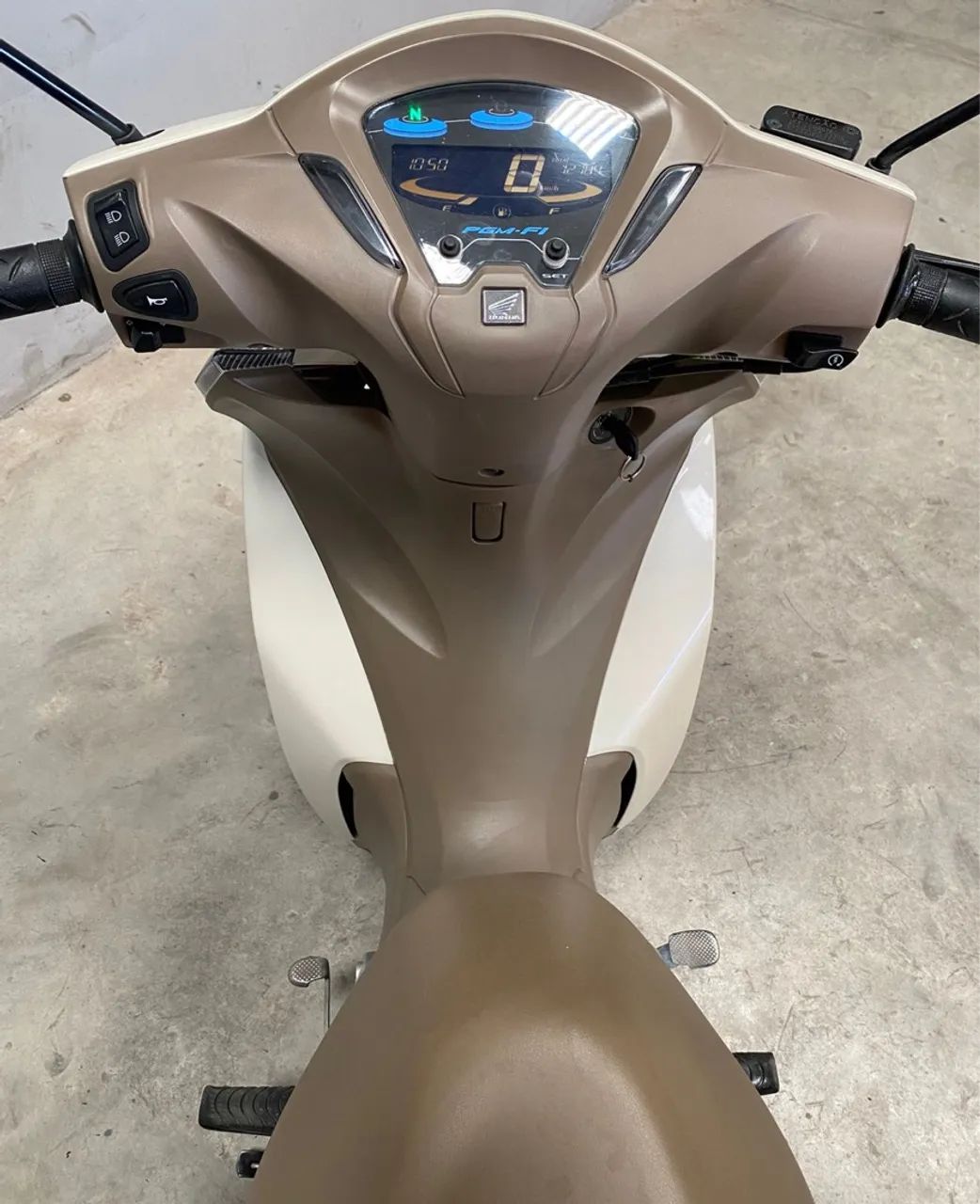 HONDA BIZ 125c 2023  É NA TALISMÃ VEICULOS  - Foto 2
