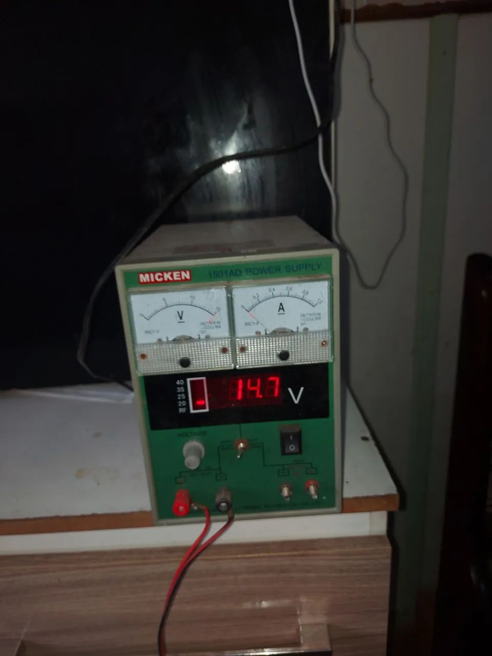 Fonte de Alimentação de bancada - Foto 2