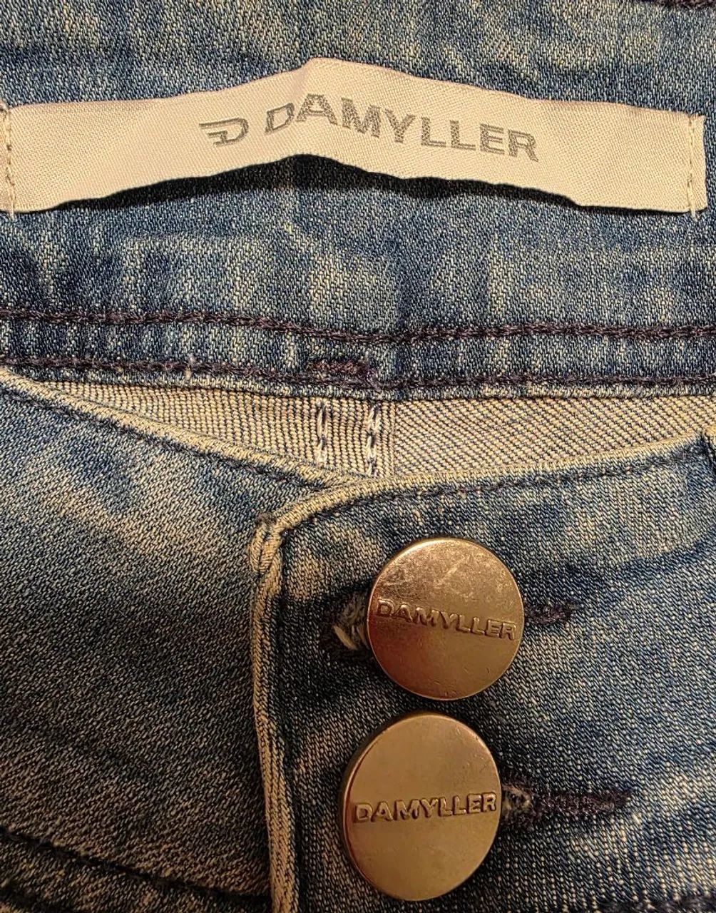 Vendo calça jeans da Damyller n° 42. - Foto 2