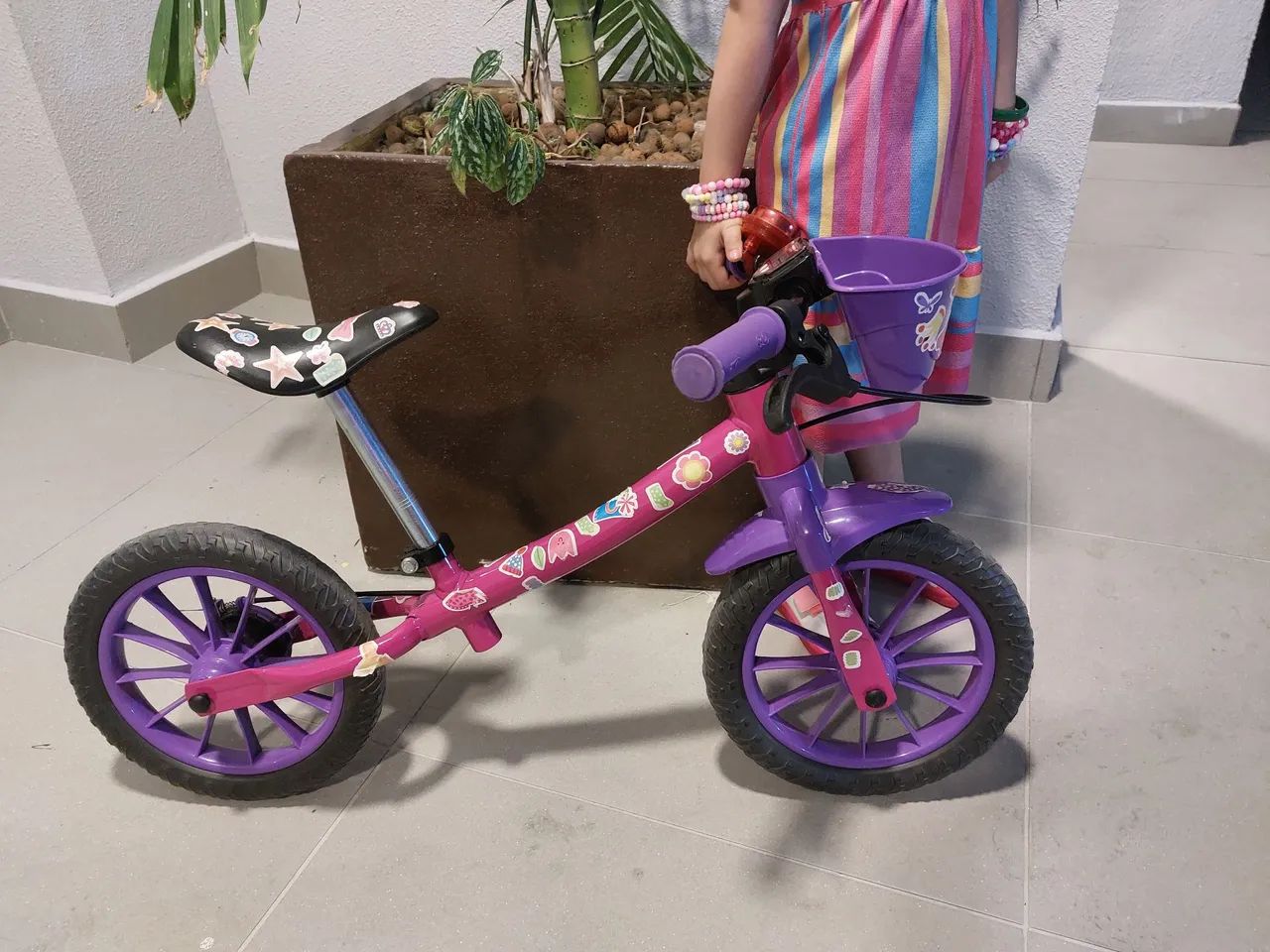 Bicicleta Nathor Rosa Infantil Sem Pedal Balance Aro 12
