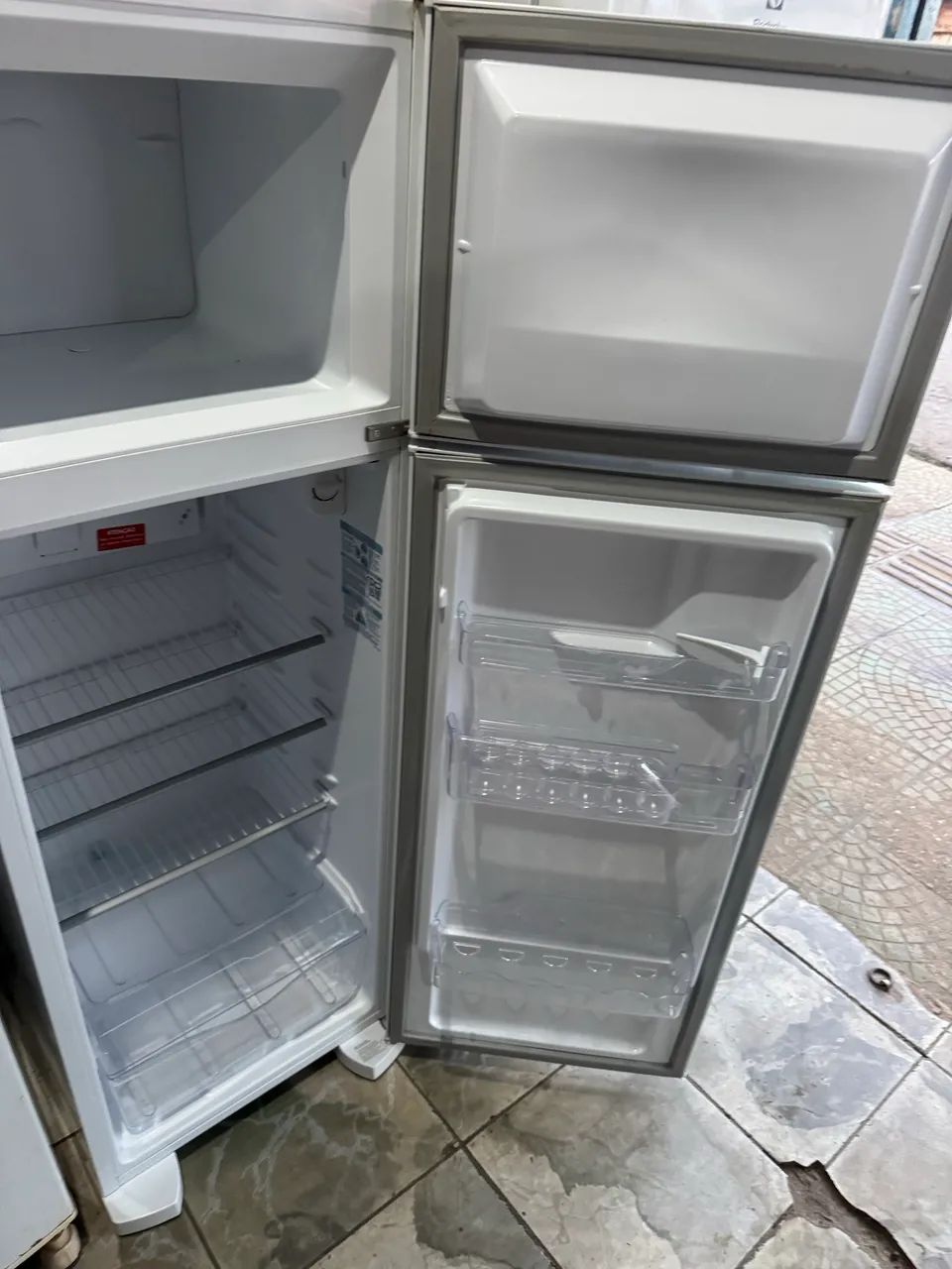 Geladeira Electrolux biplex - Foto 5